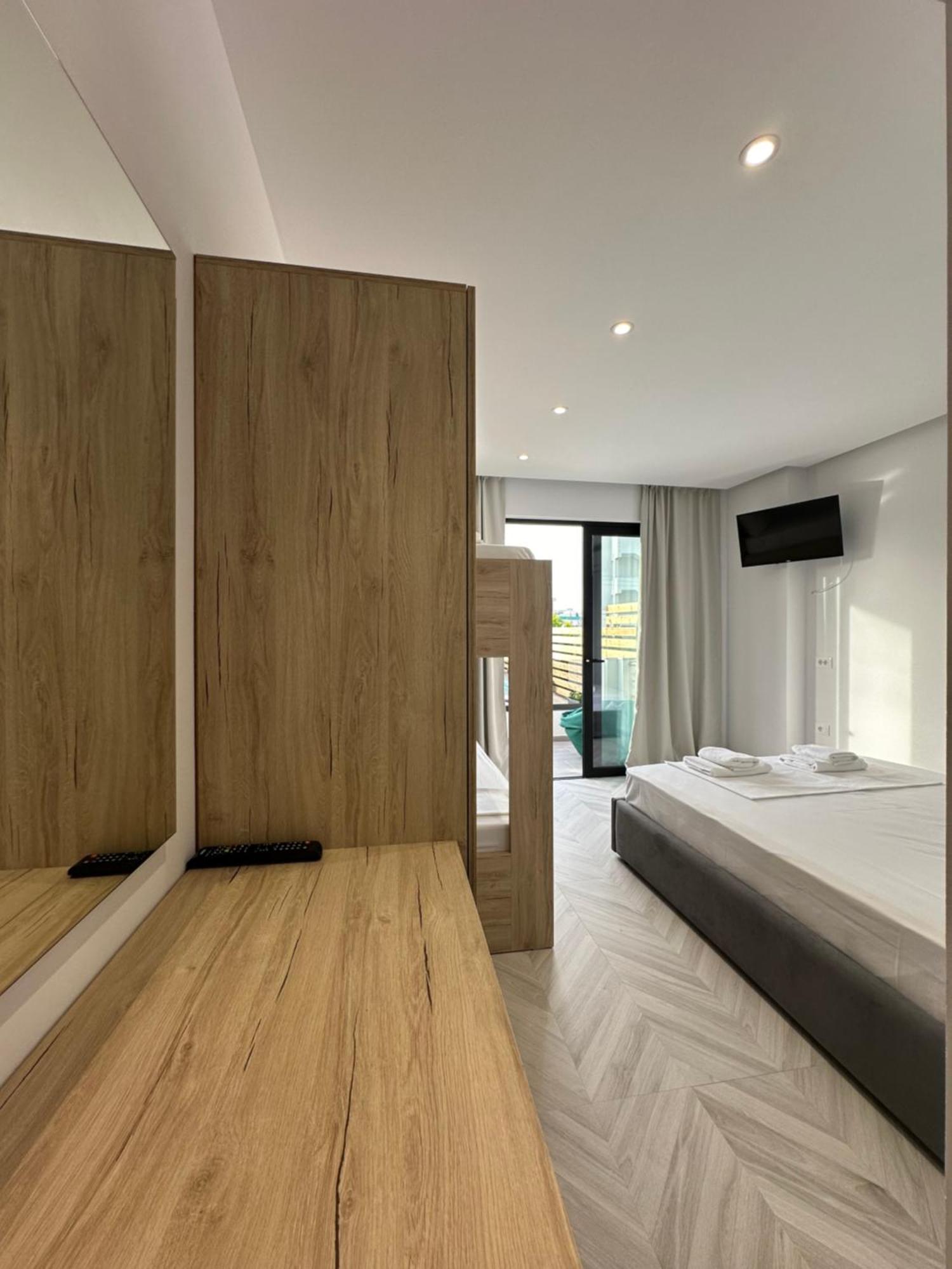 Noa Boutique Hotel Ksamil Ngoại thất bức ảnh
